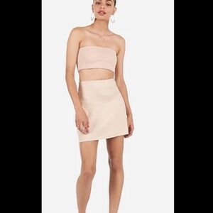 Express Cream Pencil Mini Skirt by Karla Welch size-10